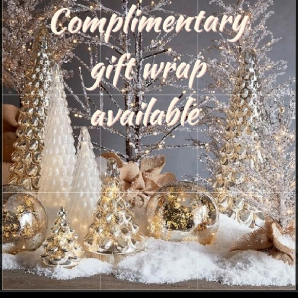 What If We All Shop Poshmark for Christmas?! - Picture 4 of 5